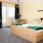 Szálloda Arborétum 3*